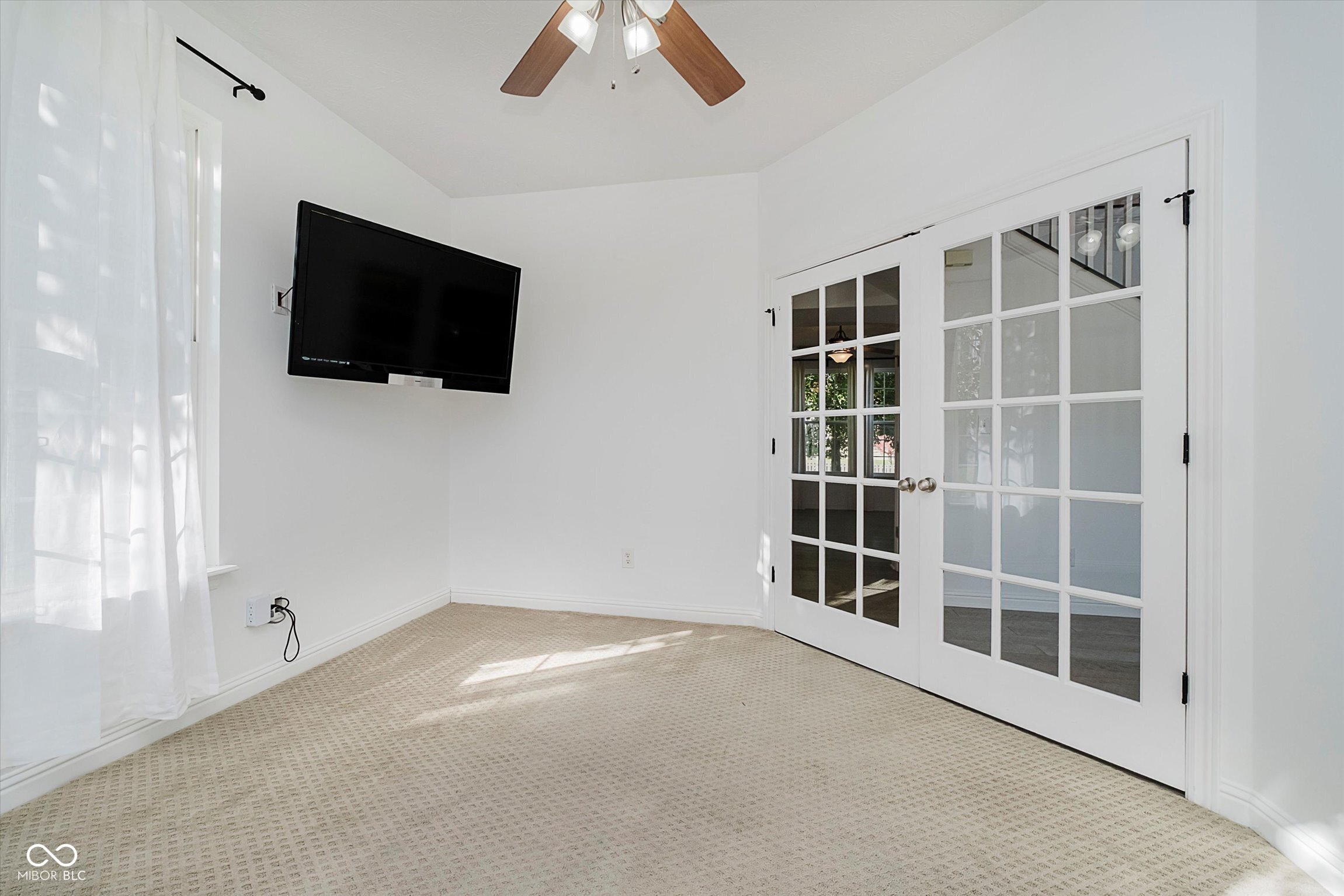 10980 Woodpark Drive