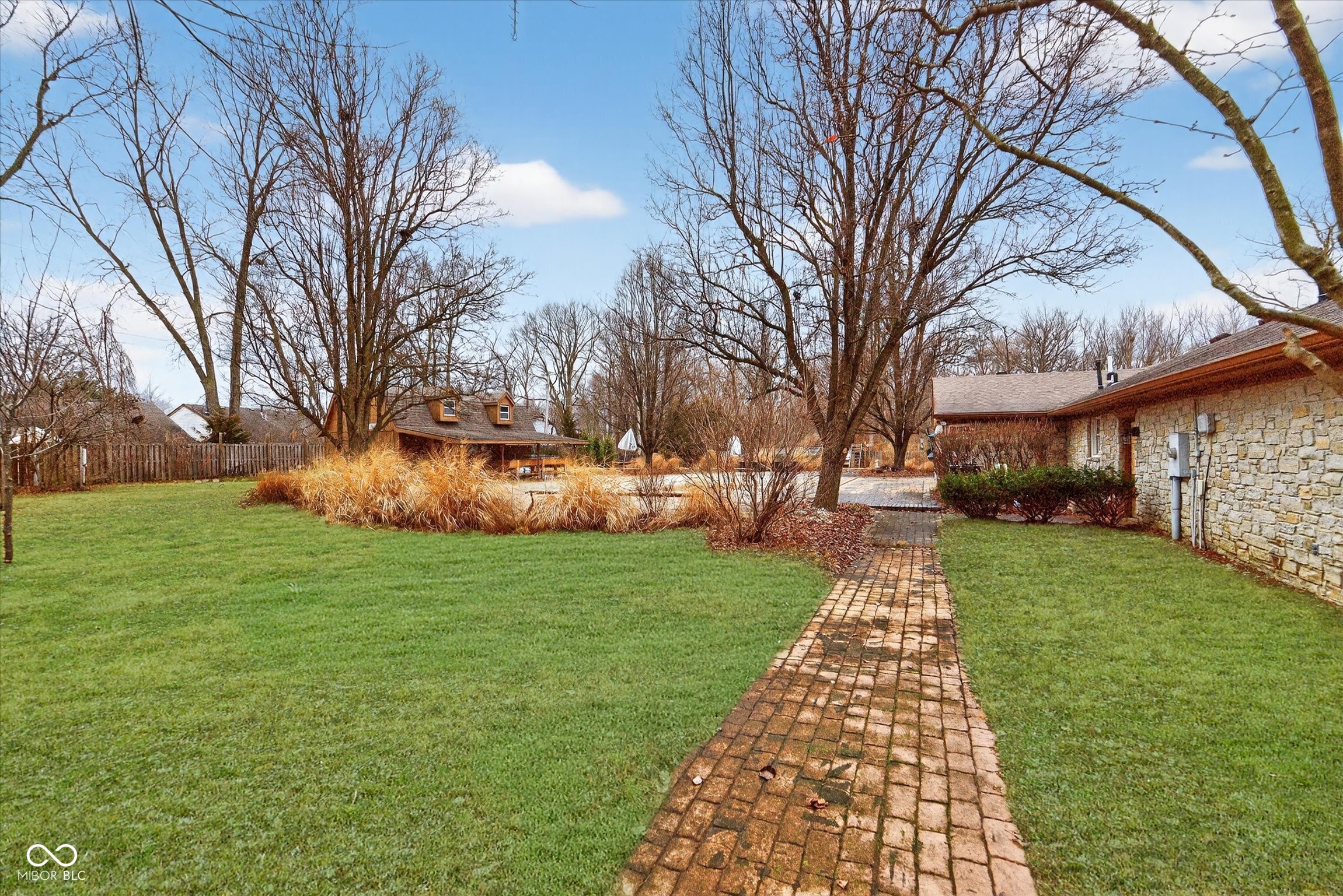 9641 Hamilton Hills Drive