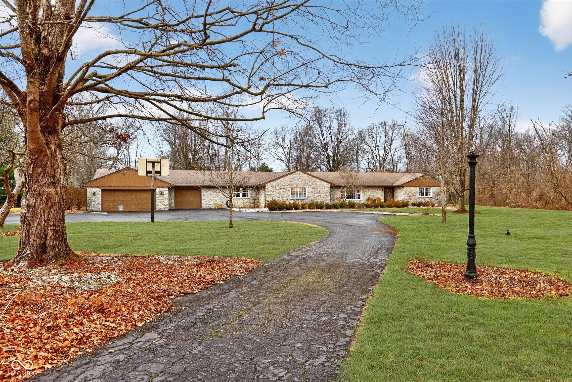 9641 Hamilton Hills Drive