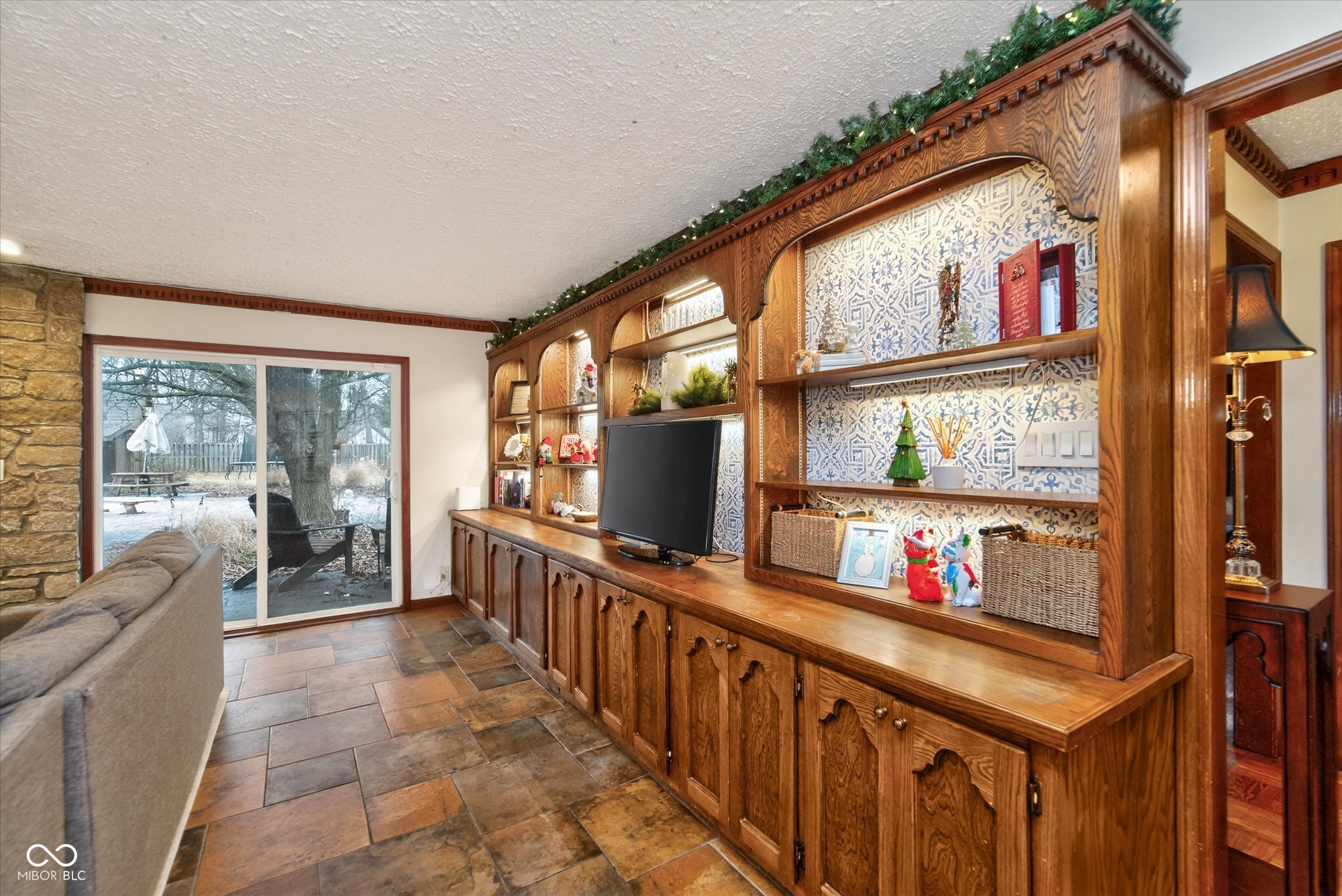 9641 Hamilton Hills Drive