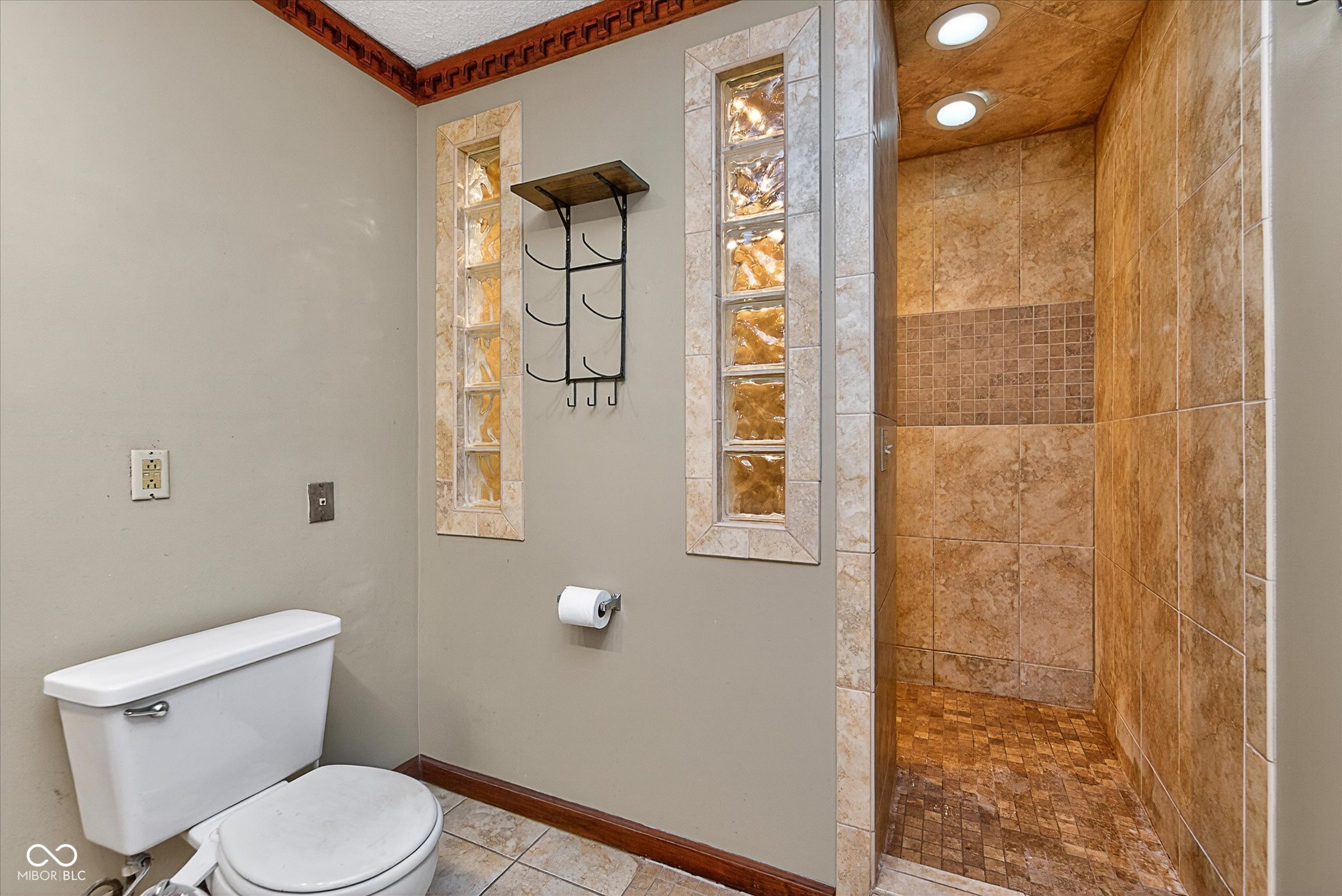 9641 Hamilton Hills Drive