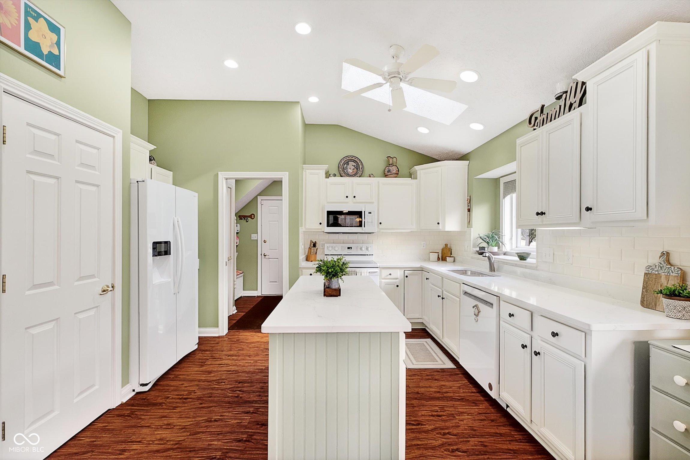 7303 Lightship Court