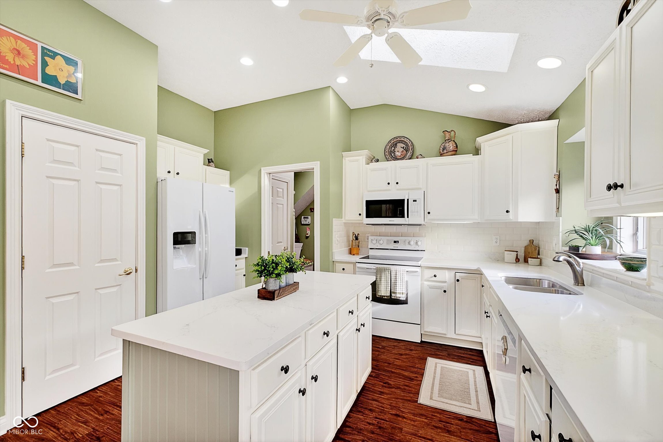 7303 Lightship Court