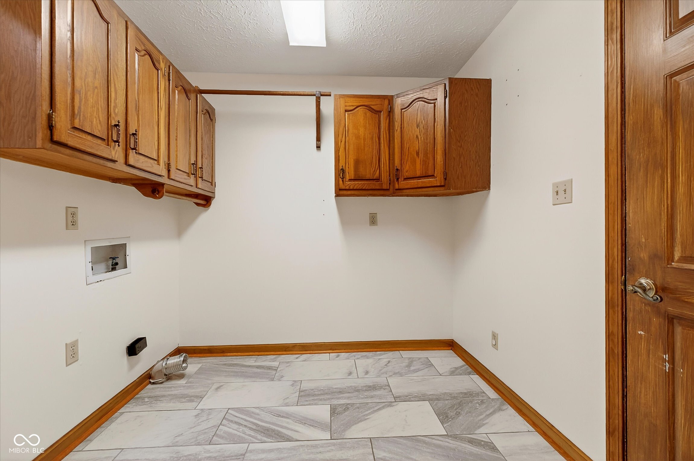 2270 Smith Road