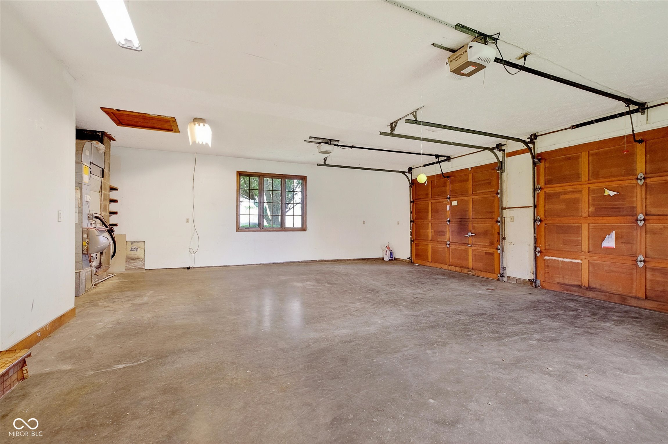 2270 Smith Road