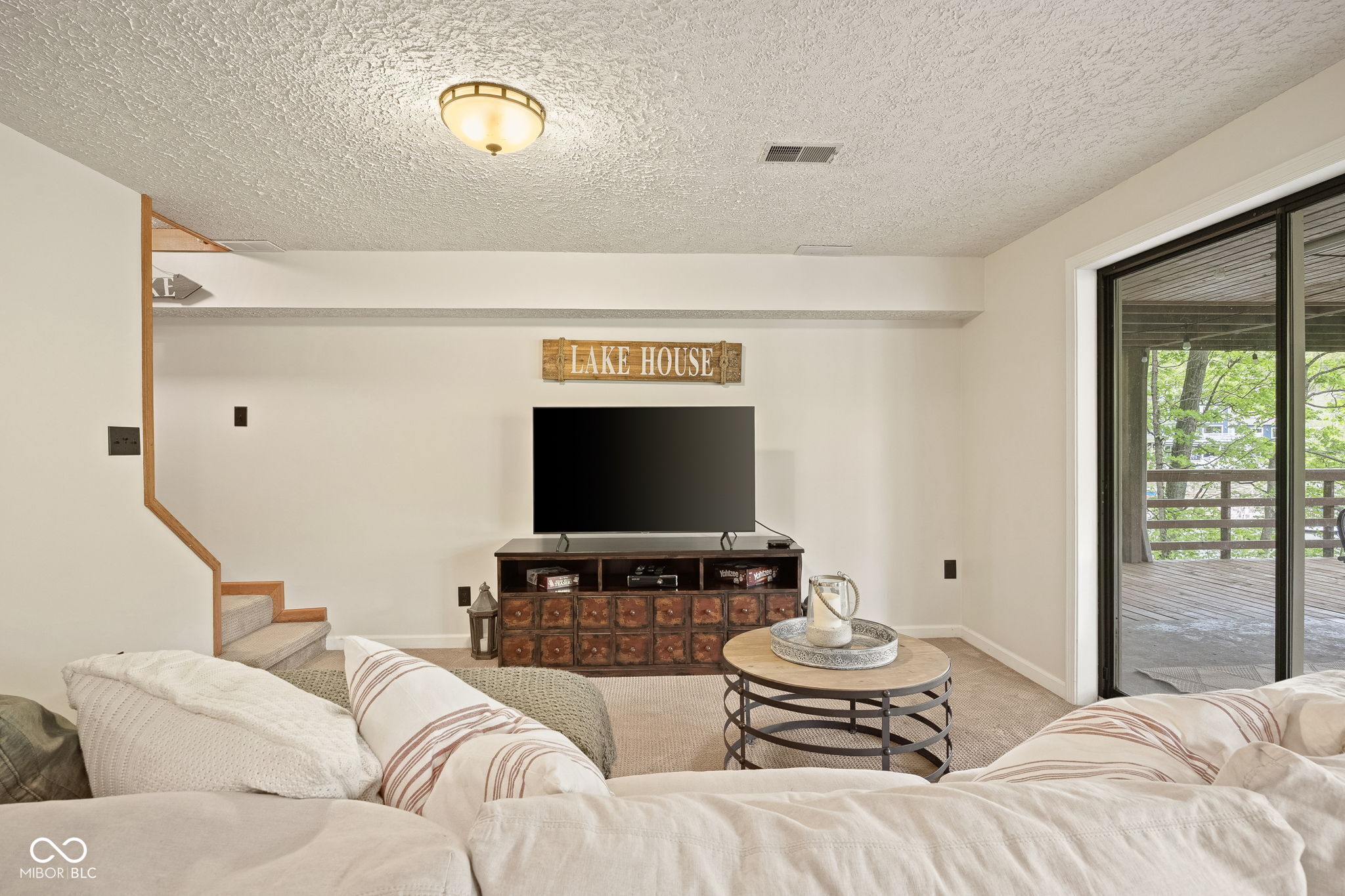 6232 Bobwhite Drive