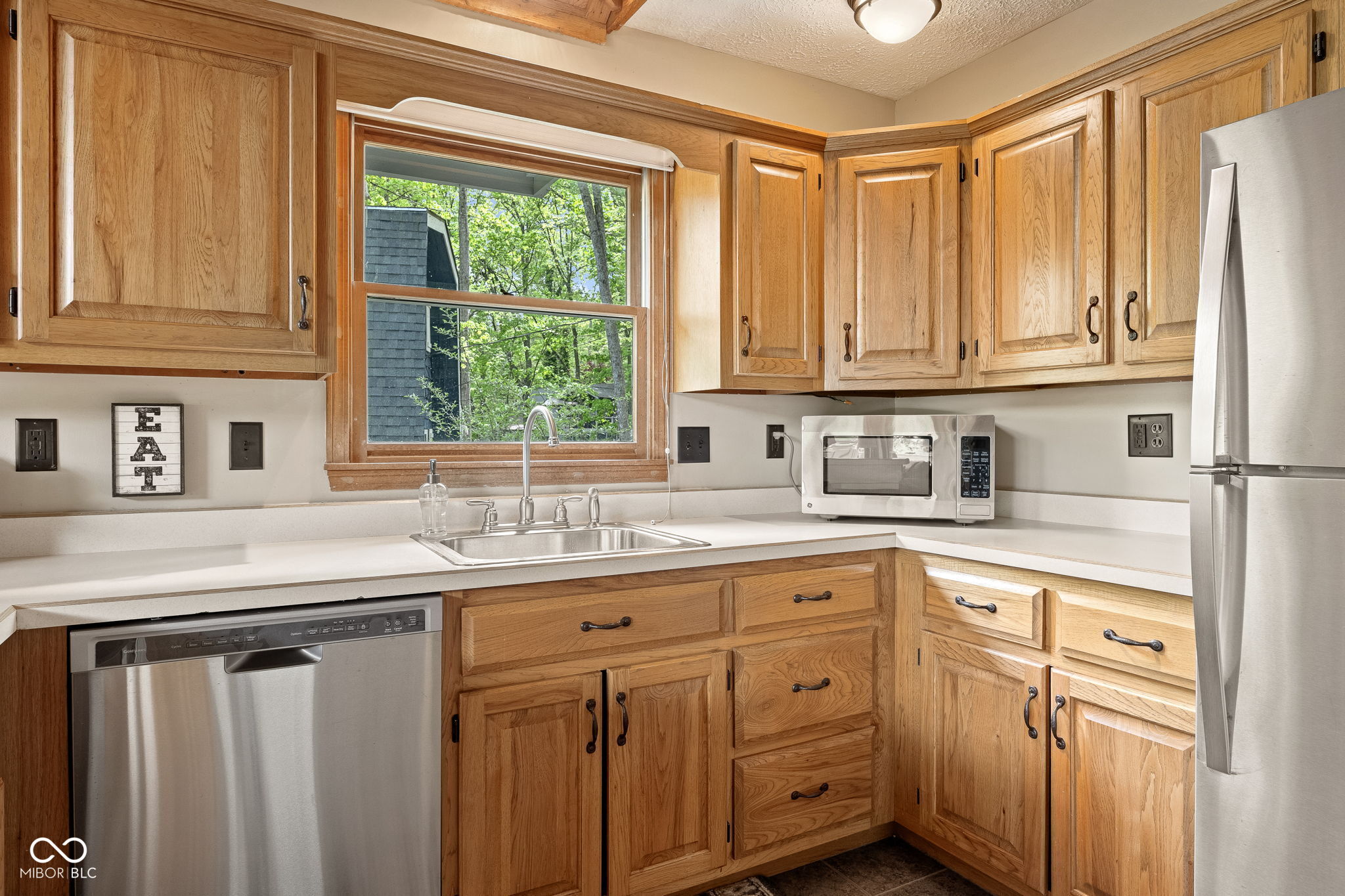 6232 Bobwhite Drive