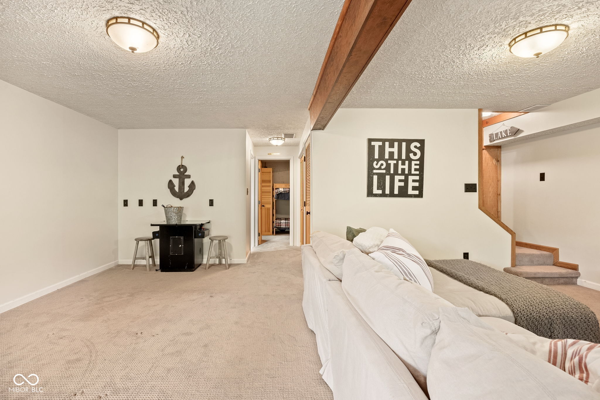 6232 Bobwhite Drive