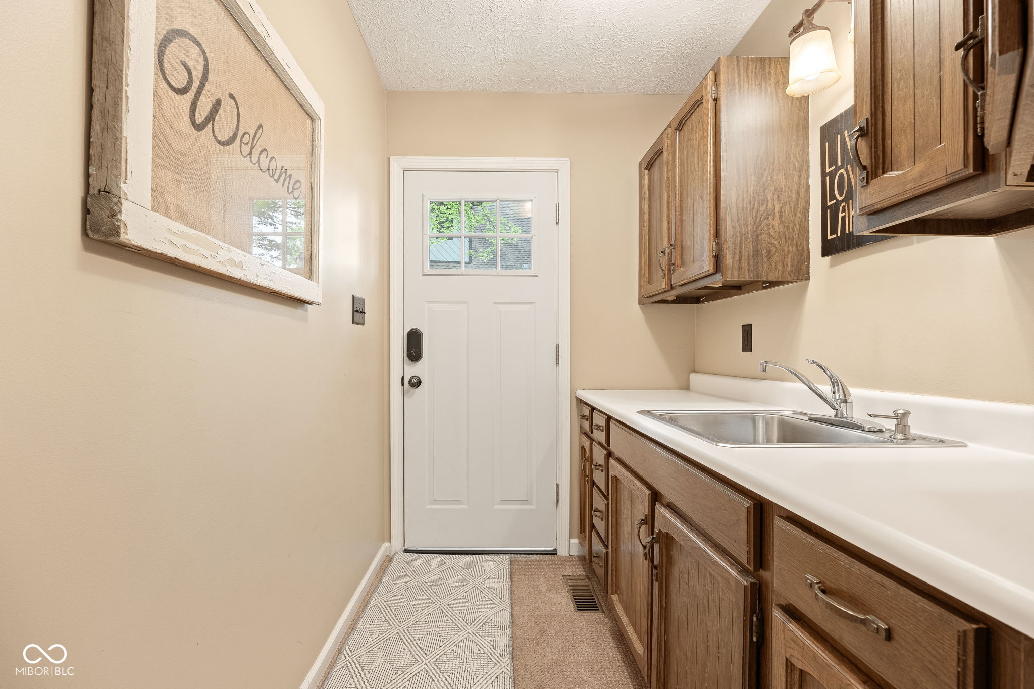 6232 Bobwhite Drive