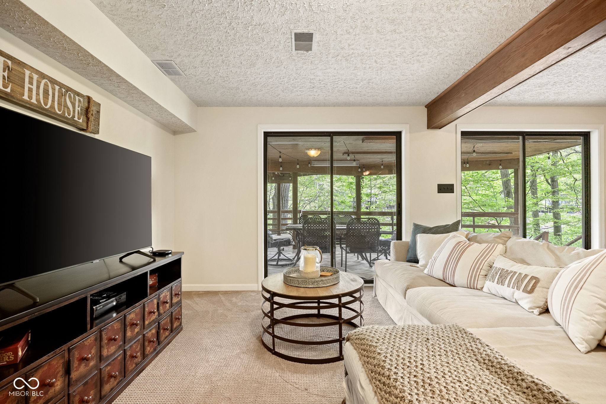6232 Bobwhite Drive