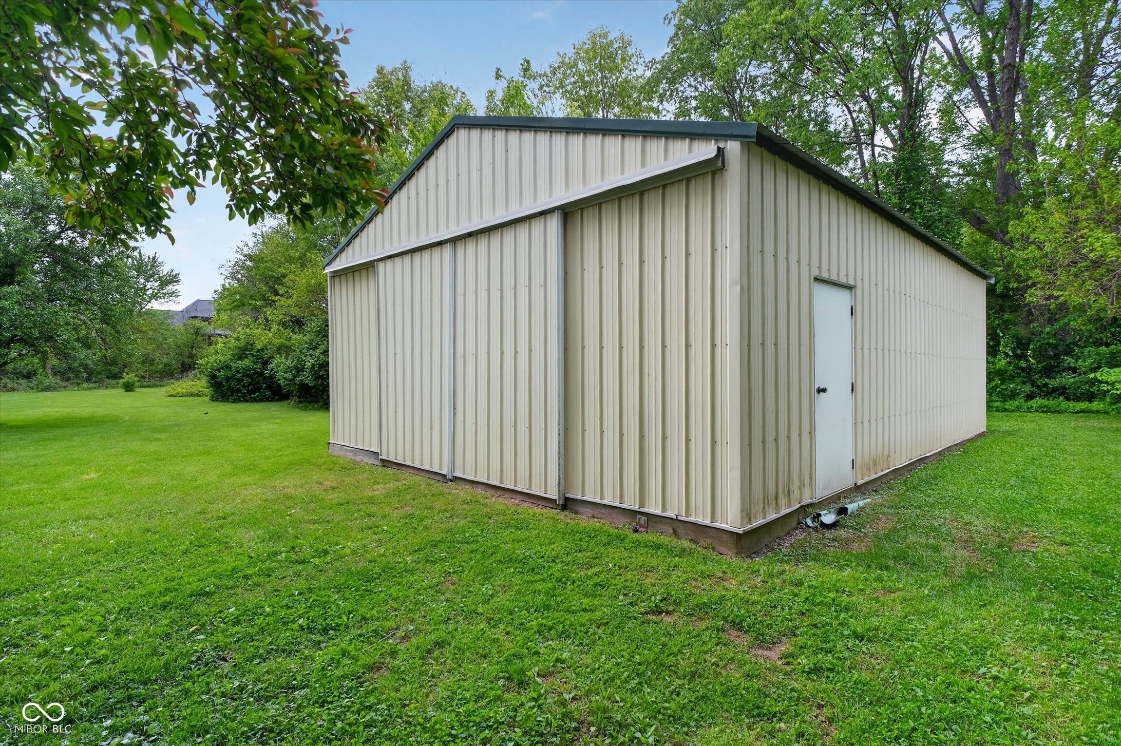 16566 Gray Road