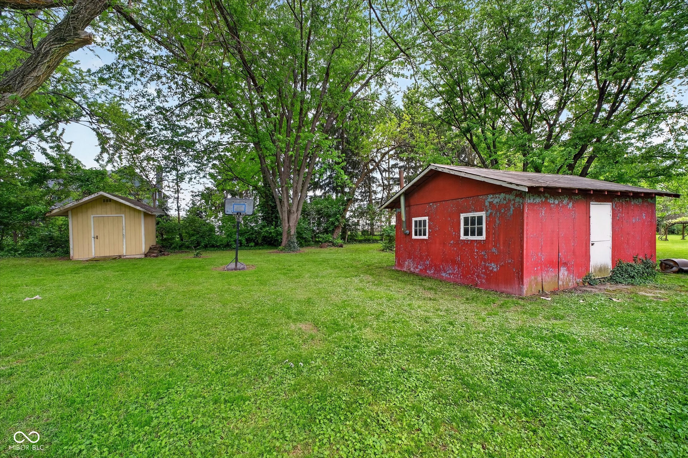 16566 Gray Road