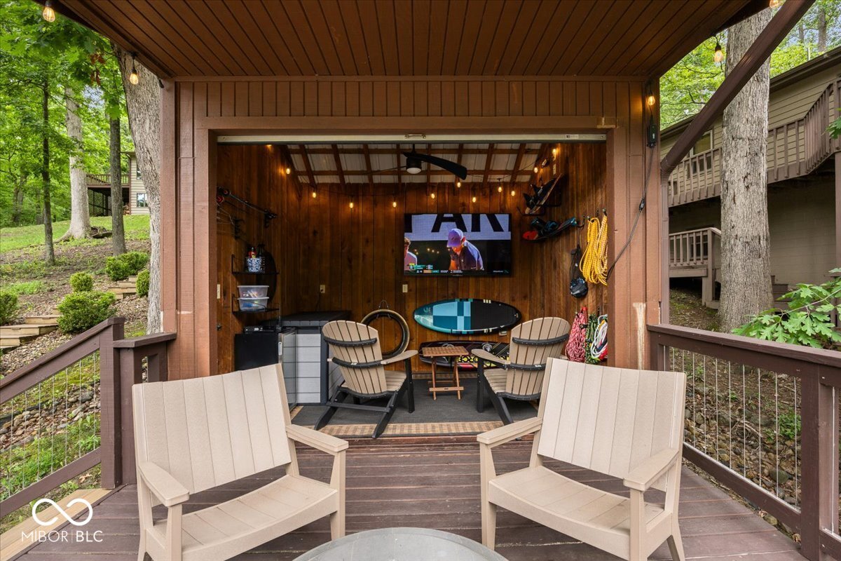 7215 Lion Drive