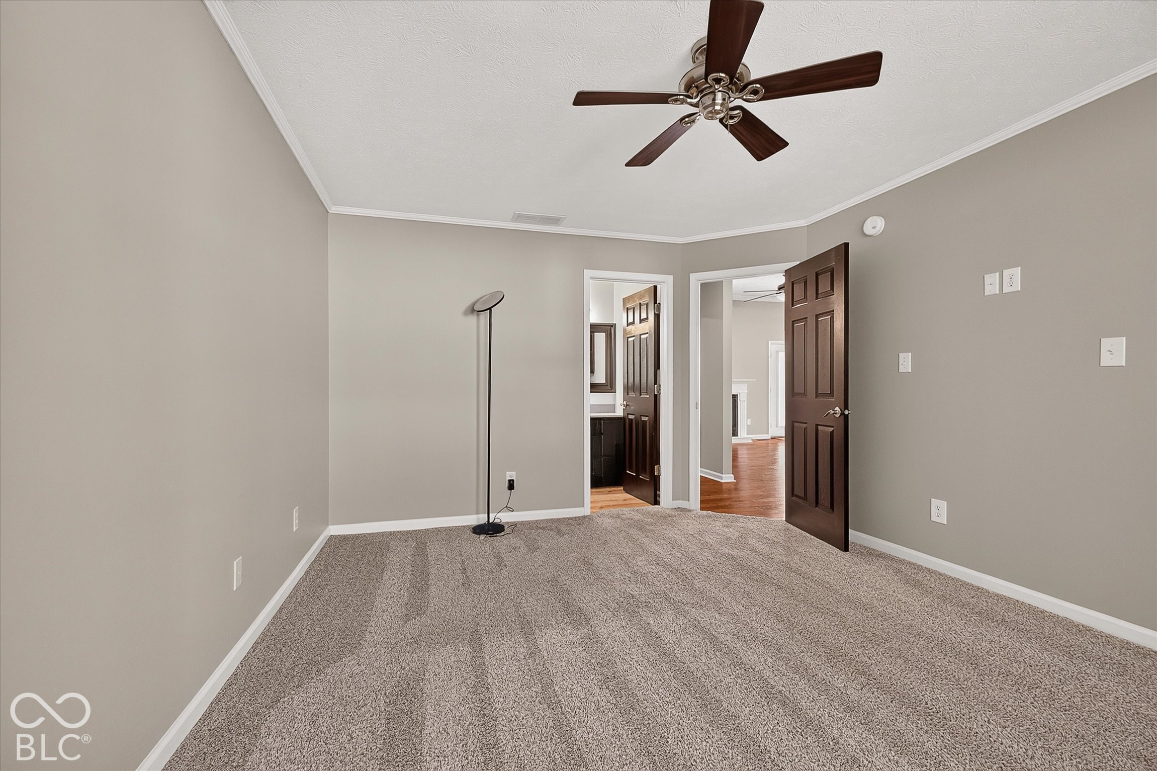 10090 Youngwood Lane