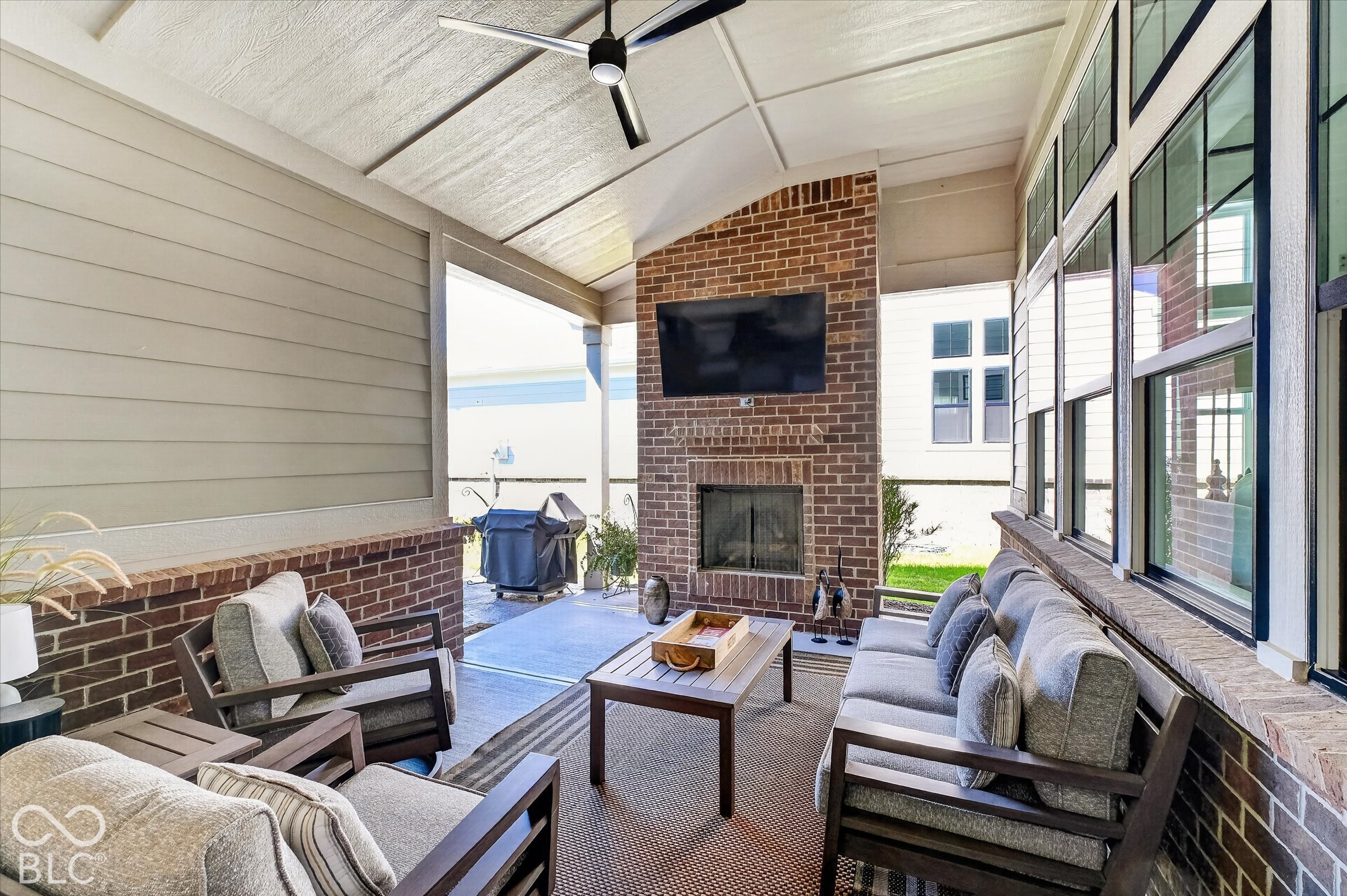 1405 Lake Haven Lane