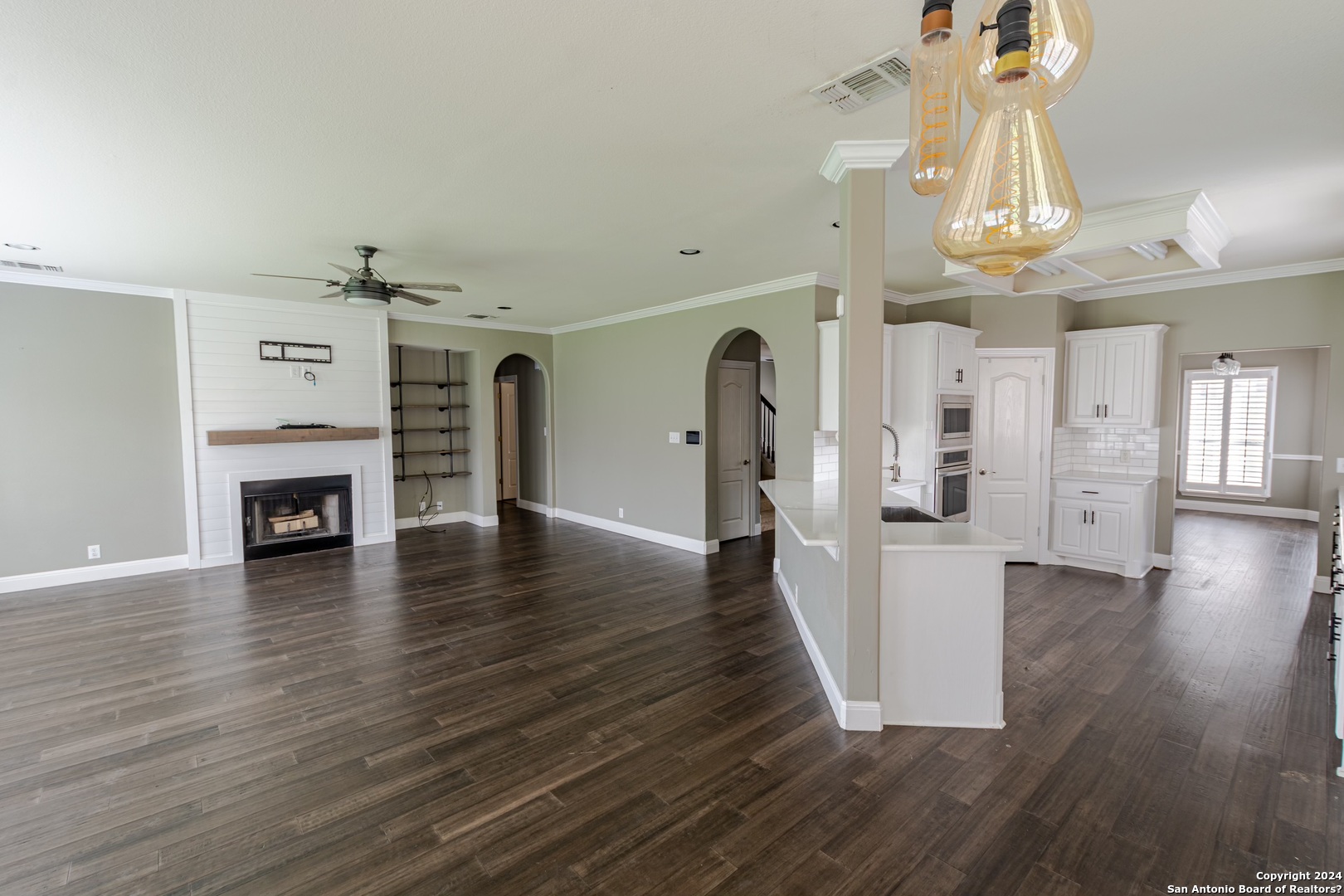 19711 Sunset Meadows