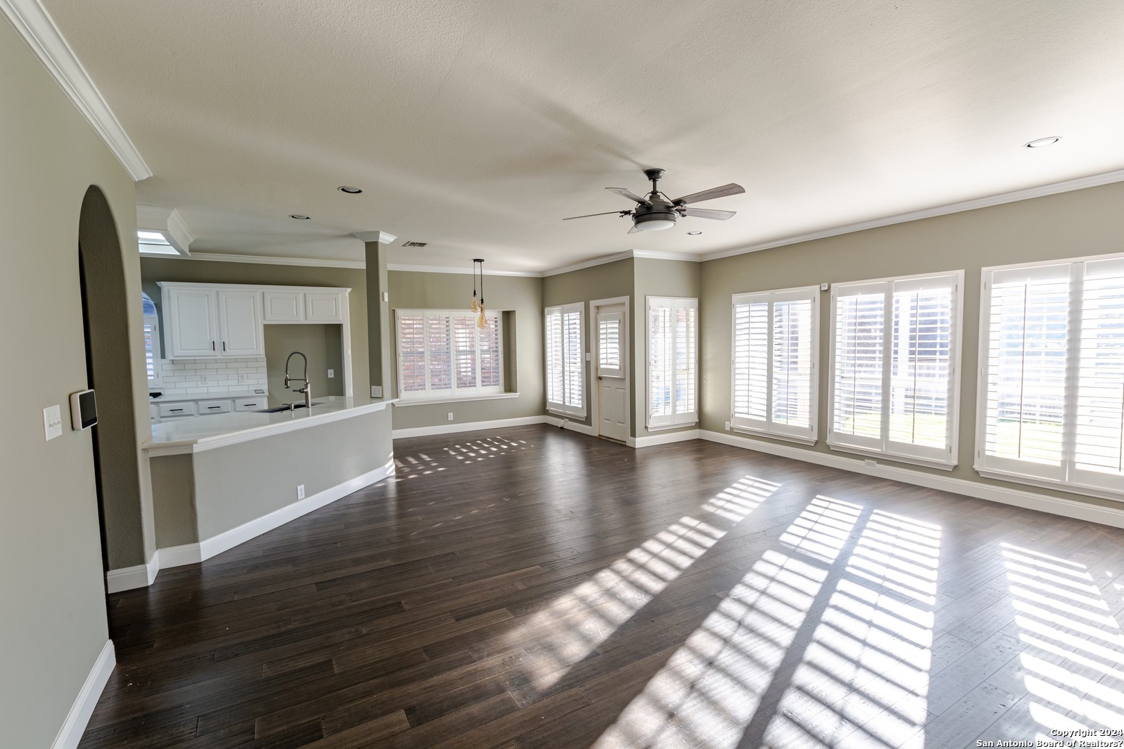 19711 Sunset Meadows