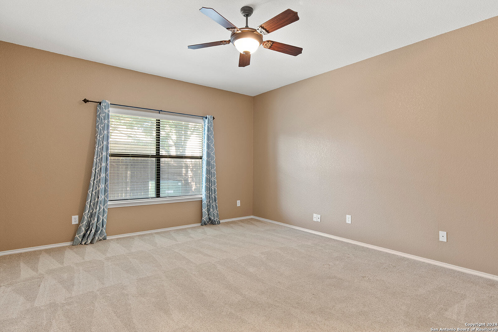 9902 AMBERG PATH