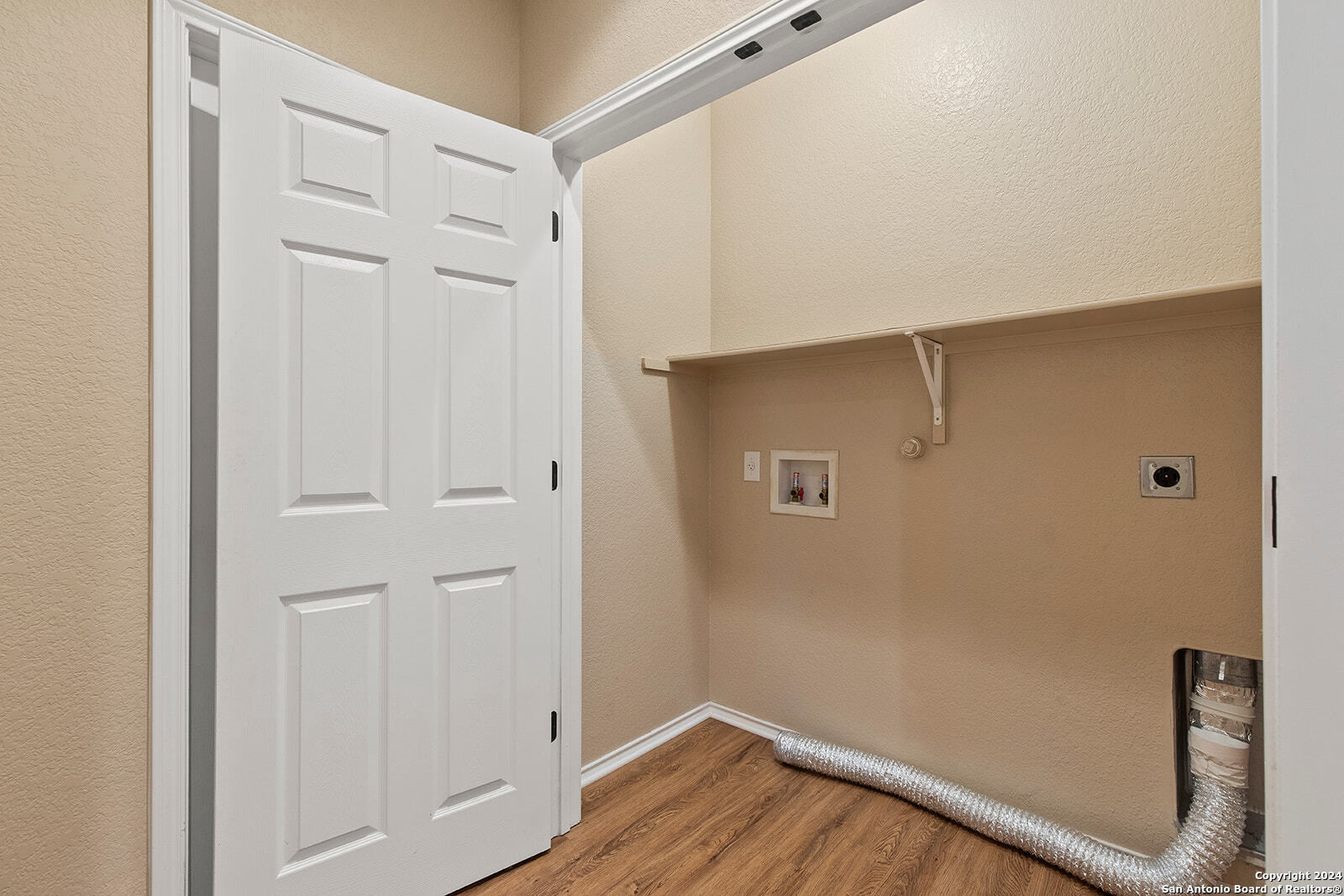 9902 AMBERG PATH