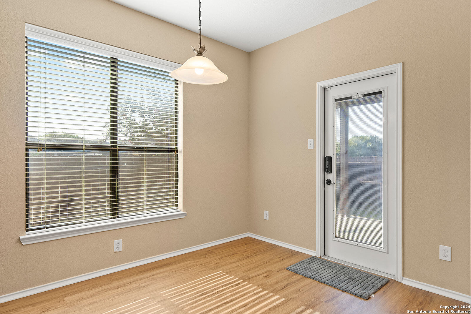9902 AMBERG PATH