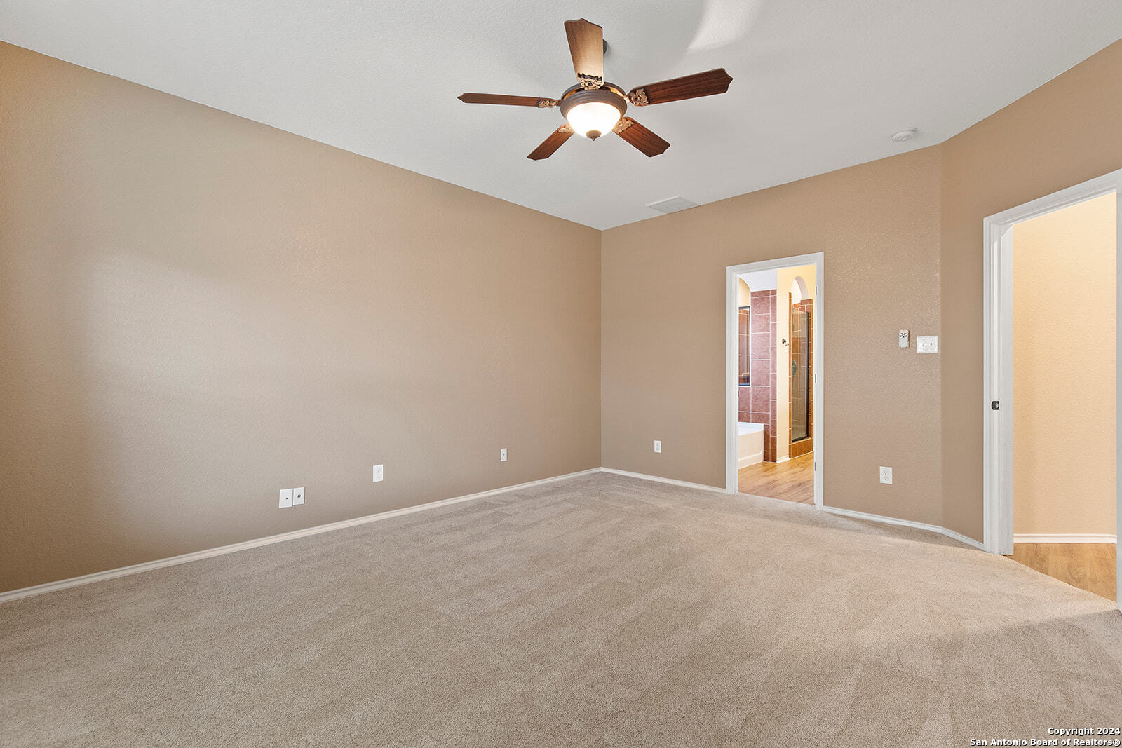 9902 AMBERG PATH