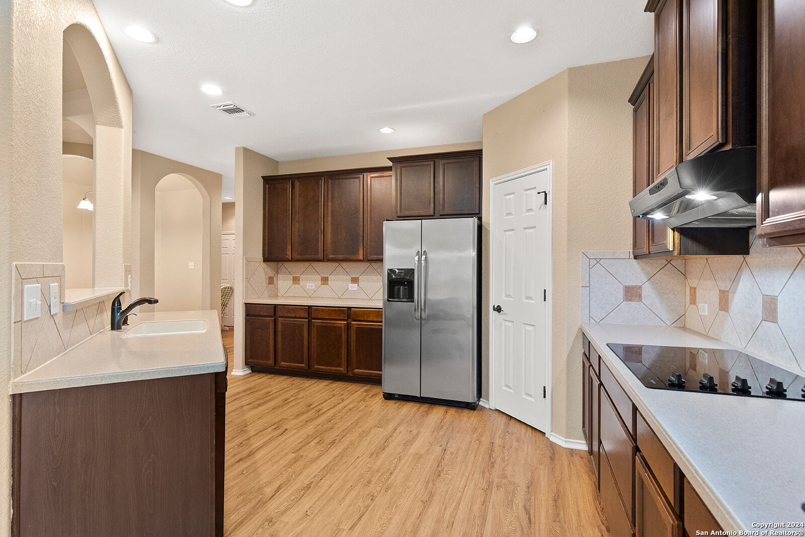 9902 AMBERG PATH