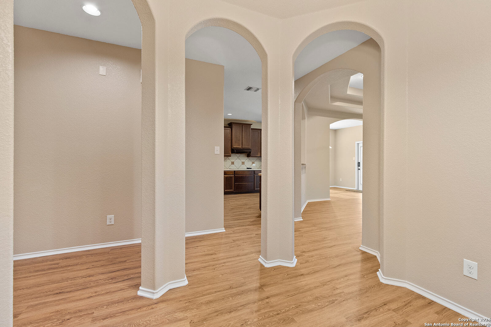 9902 AMBERG PATH