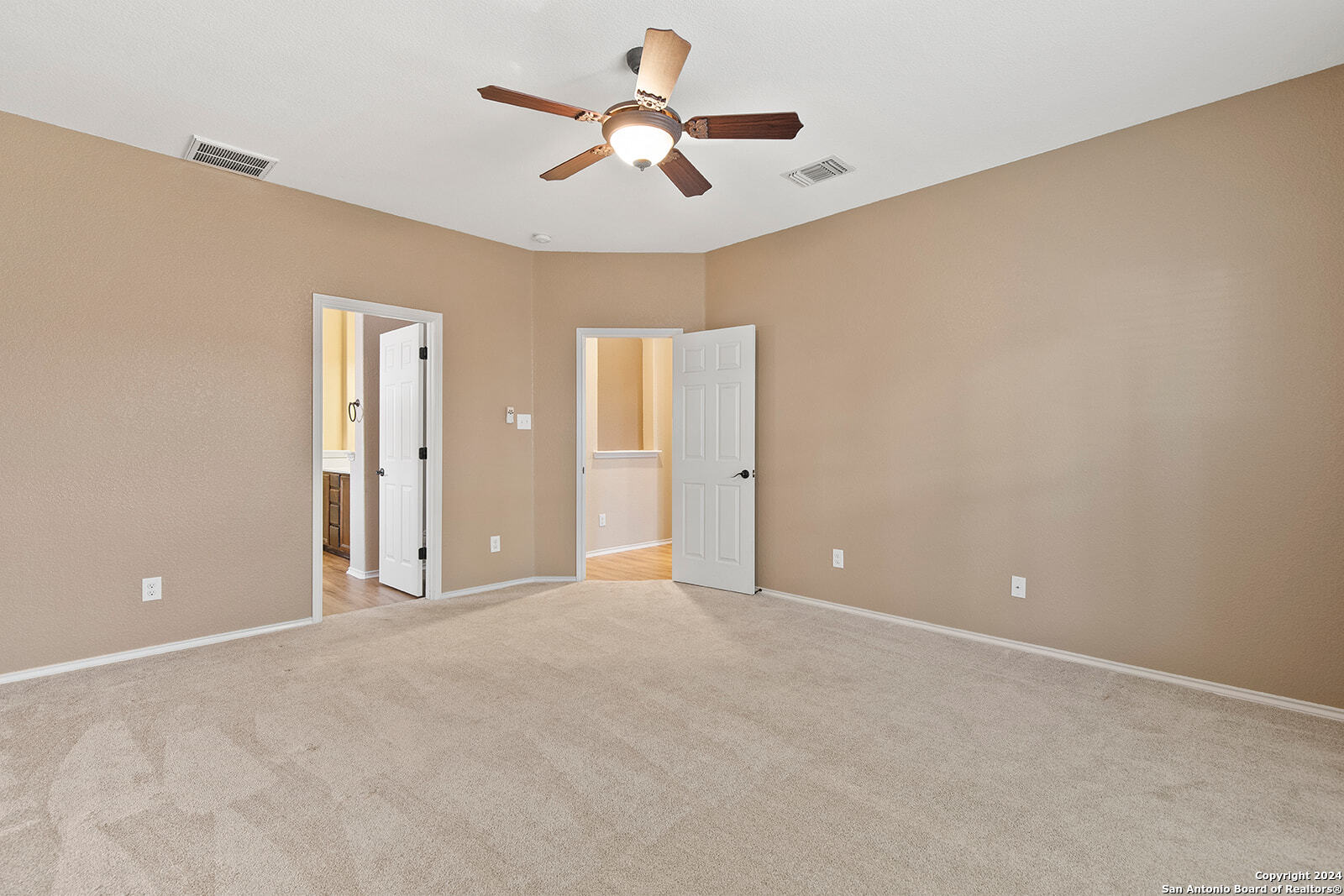 9902 AMBERG PATH