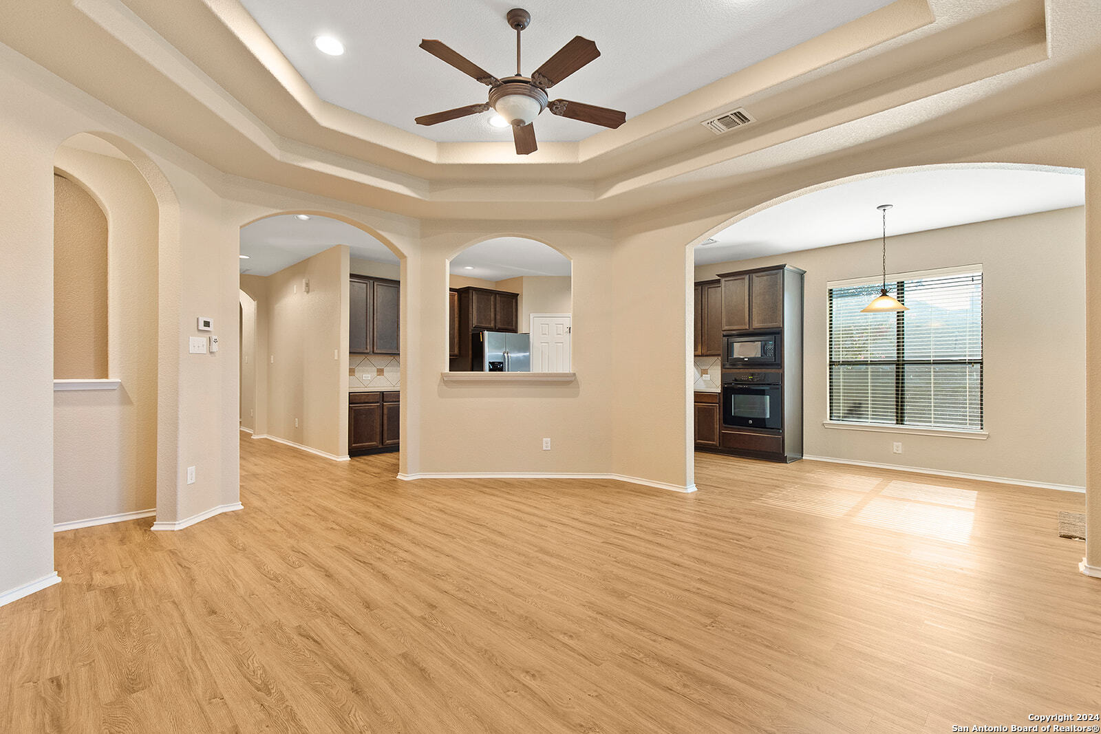 9902 AMBERG PATH