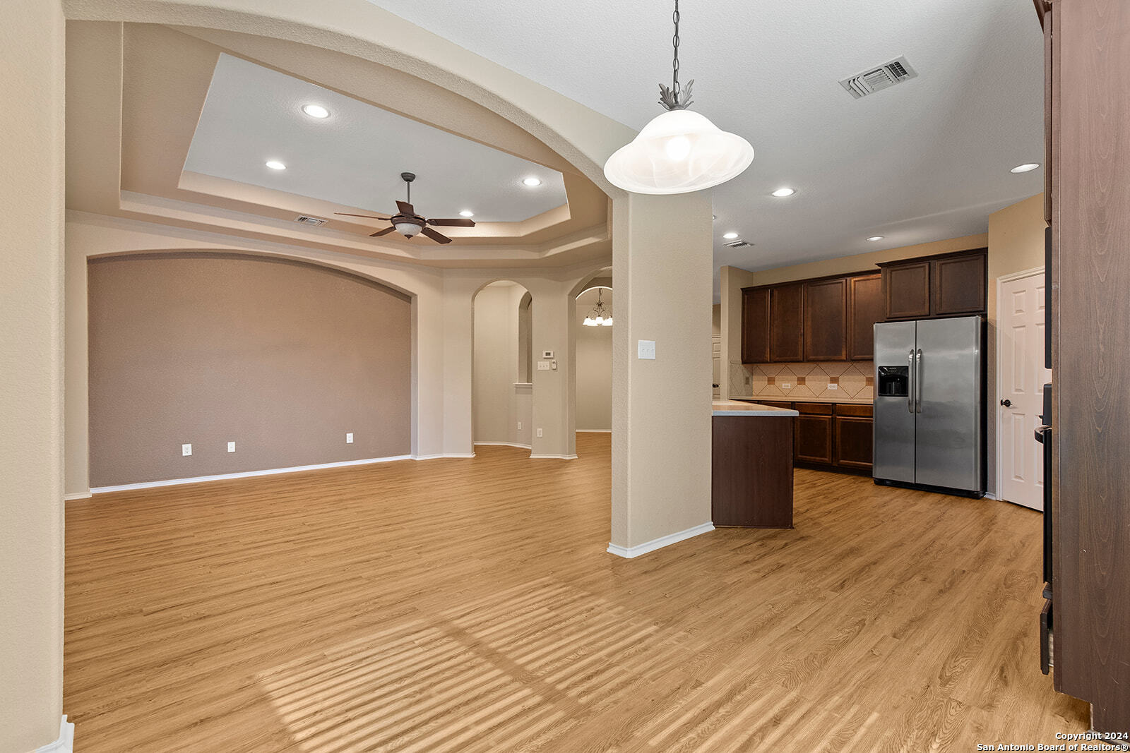 9902 AMBERG PATH