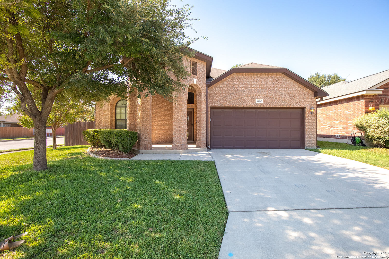9902 AMBERG PATH