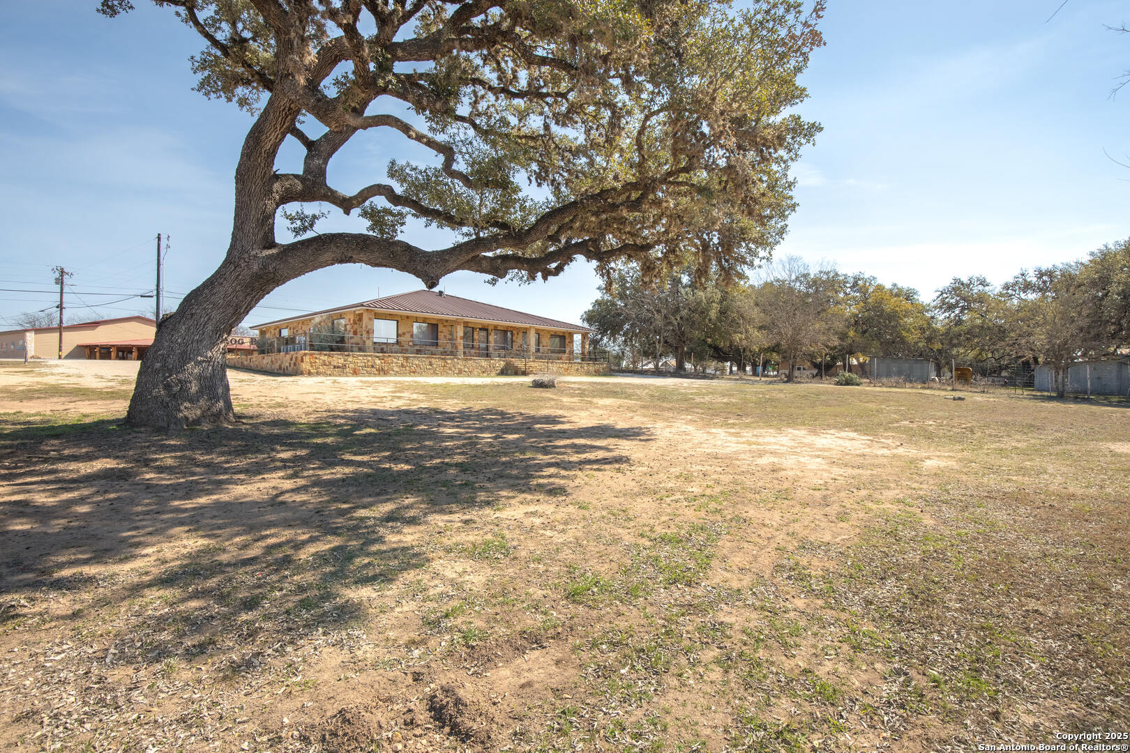 14157 N HWY 16