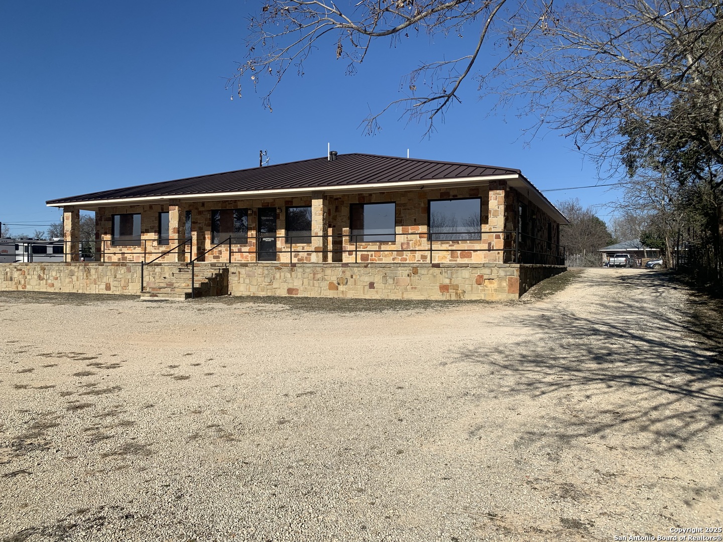 14157 N HWY 16