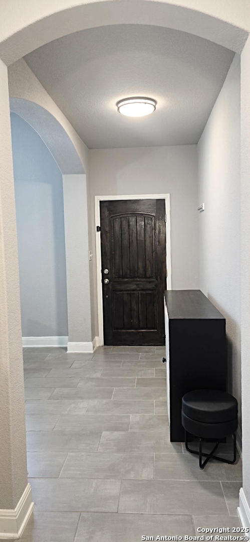 5823 Calaveras Way