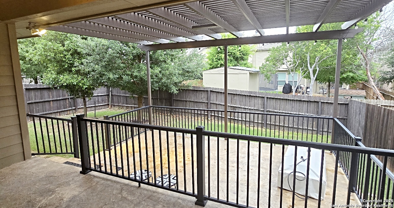 5823 Calaveras Way