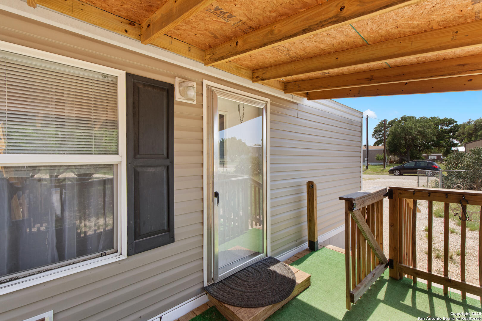 225 private road 1514