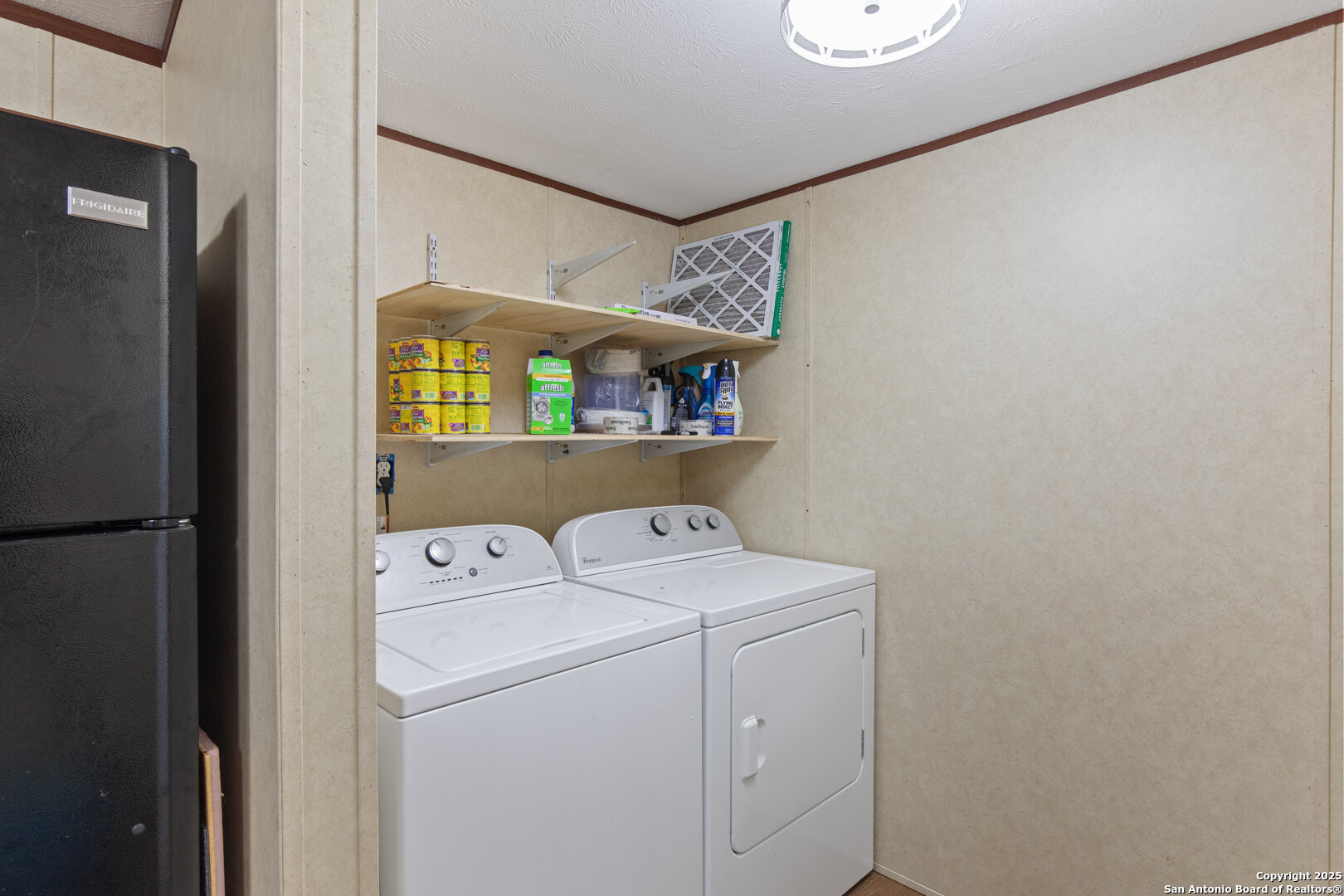 225 private road 1514
