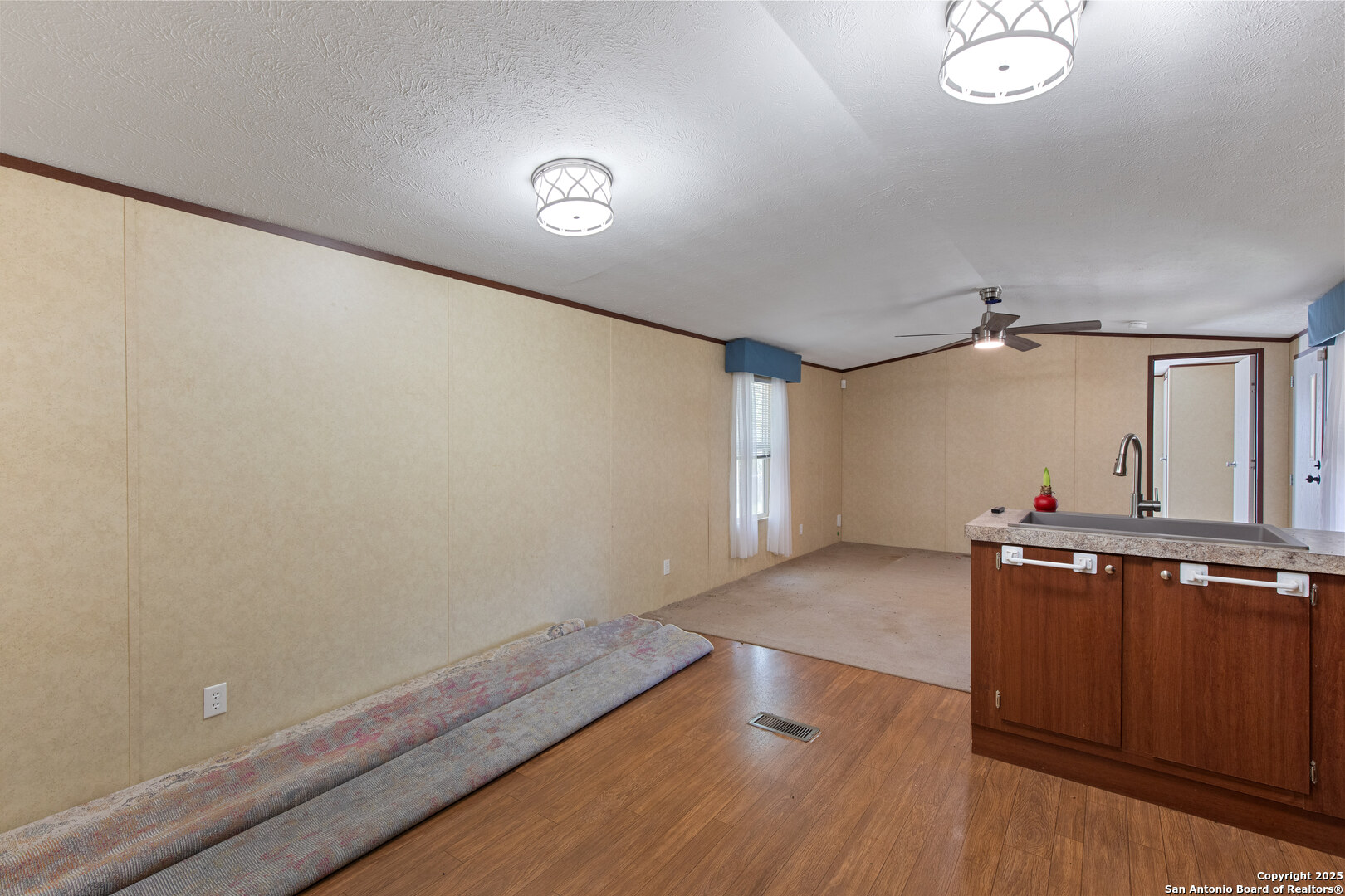 225 private road 1514
