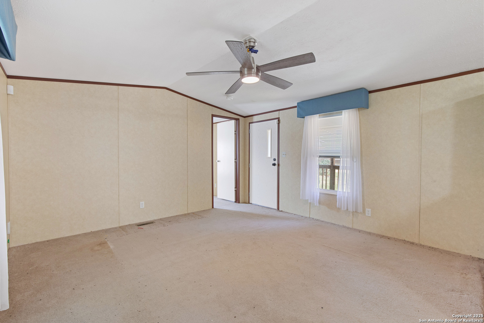 225 private road 1514