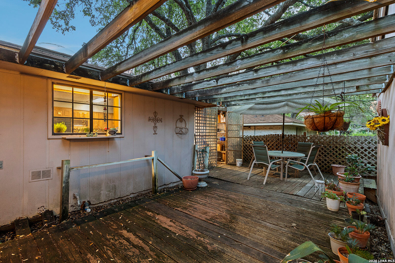 4708 Pecan Grove