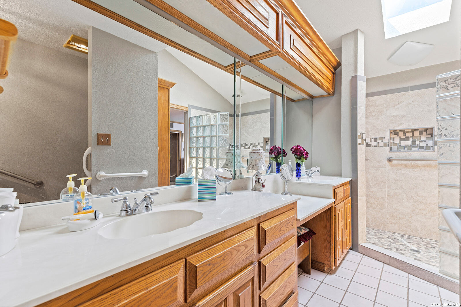 4708 Pecan Grove