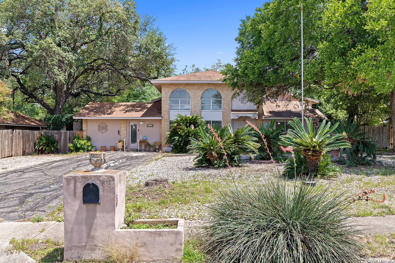 4708 Pecan Grove