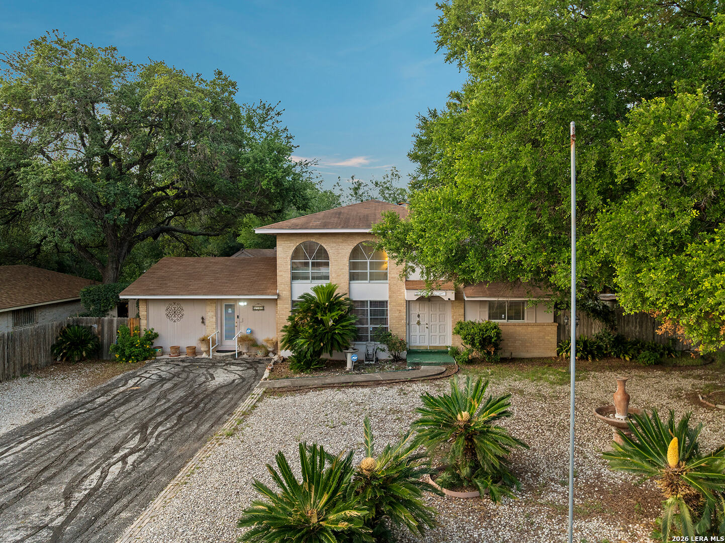 4708 Pecan Grove