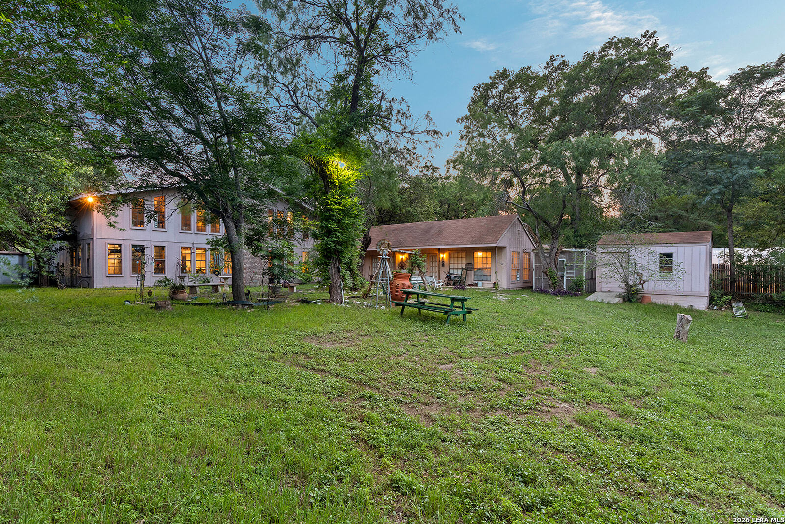 4708 Pecan Grove