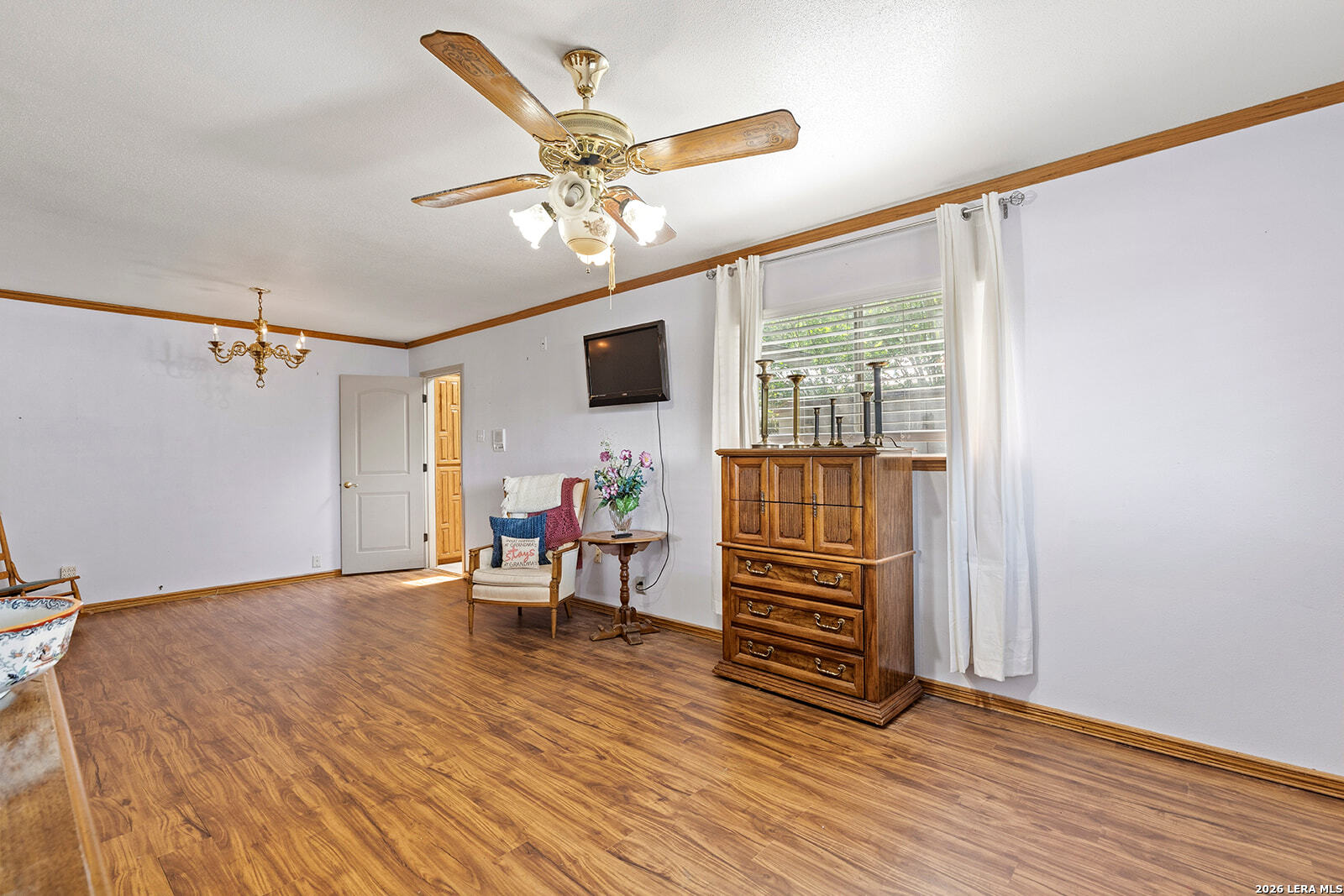 4708 Pecan Grove