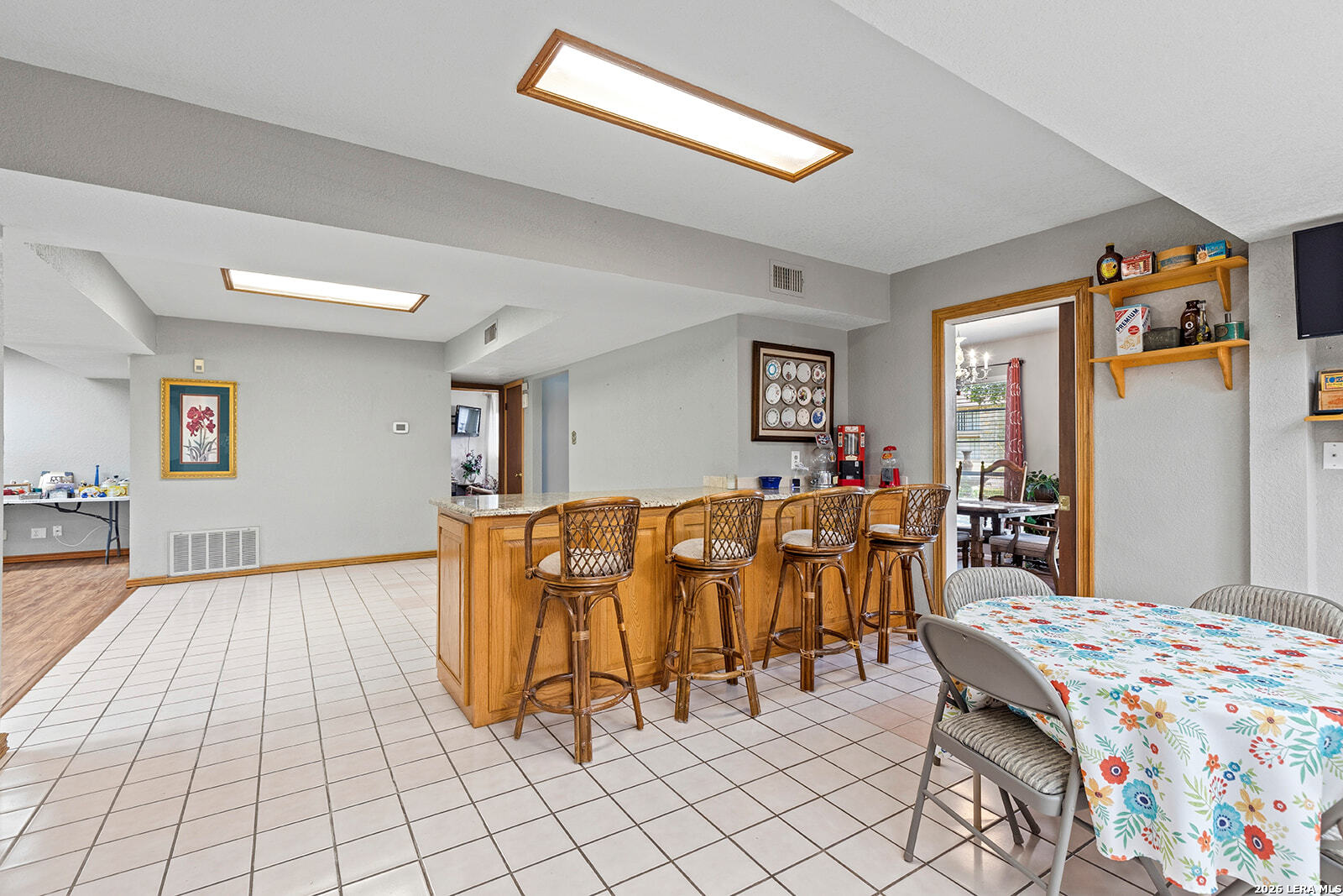 4708 Pecan Grove
