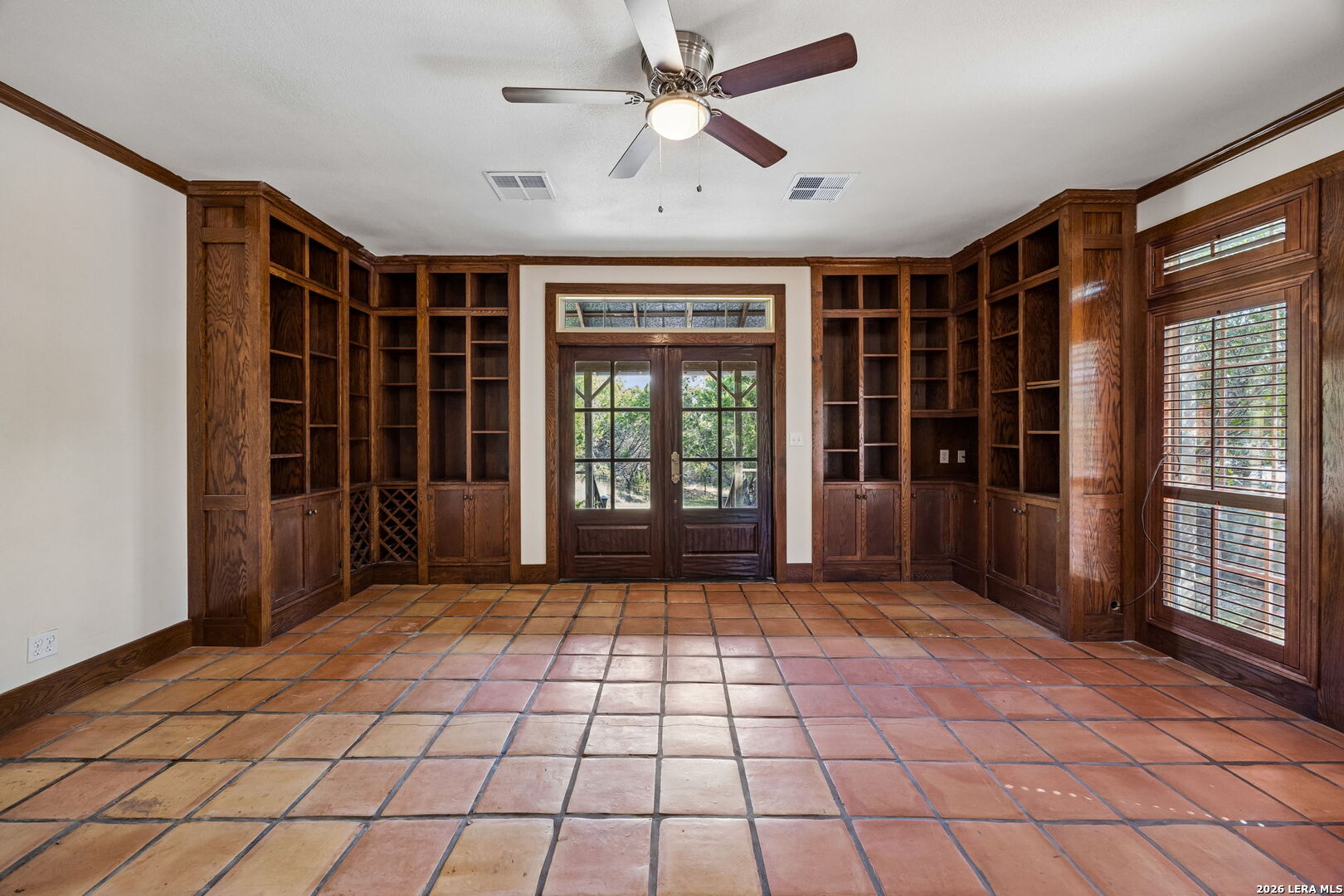 410 SPARKLING SPRINGS DR