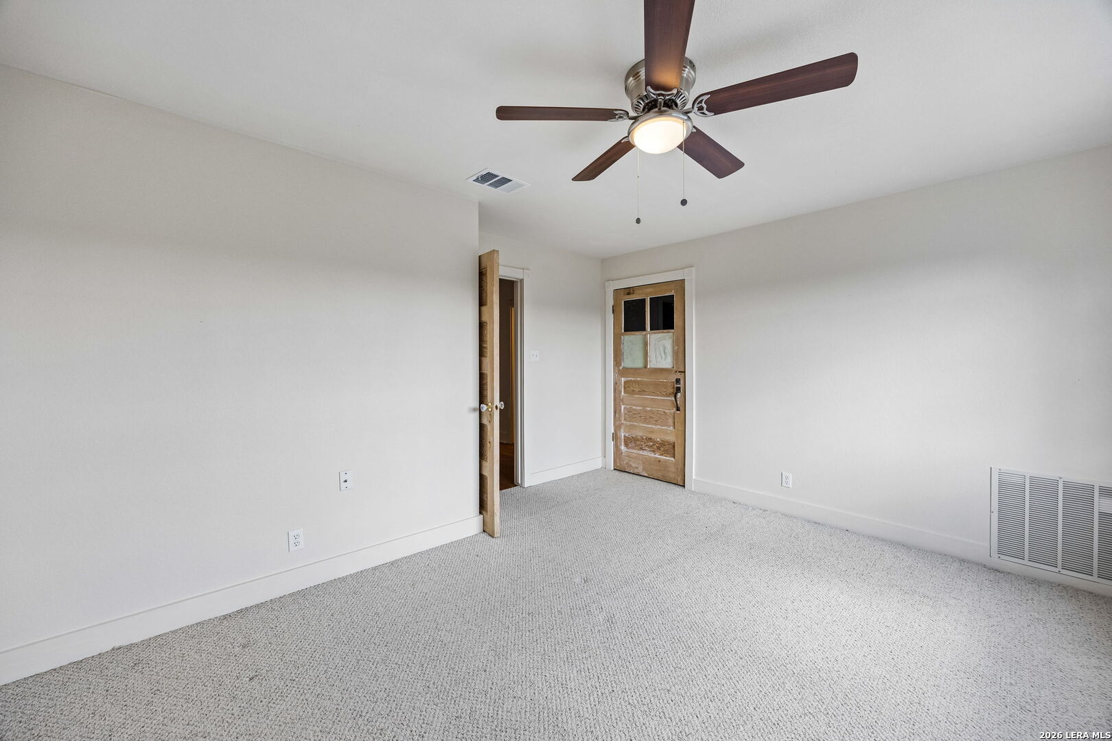 410 SPARKLING SPRINGS DR