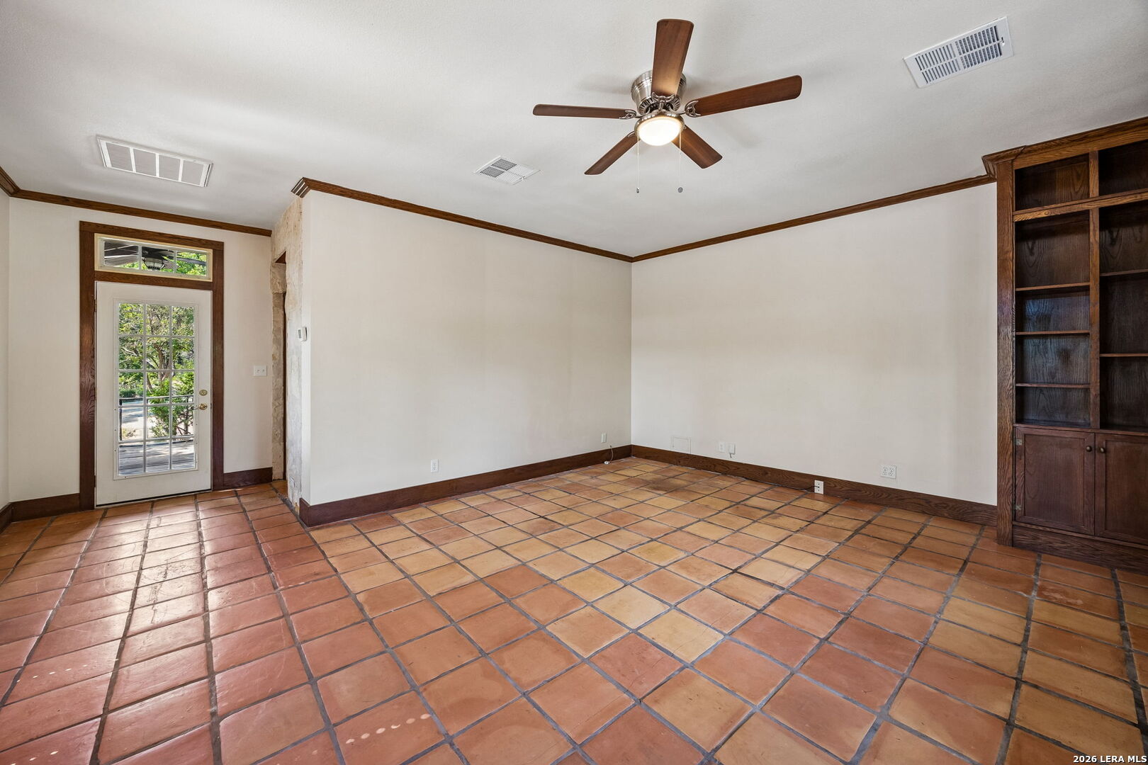 410 SPARKLING SPRINGS DR