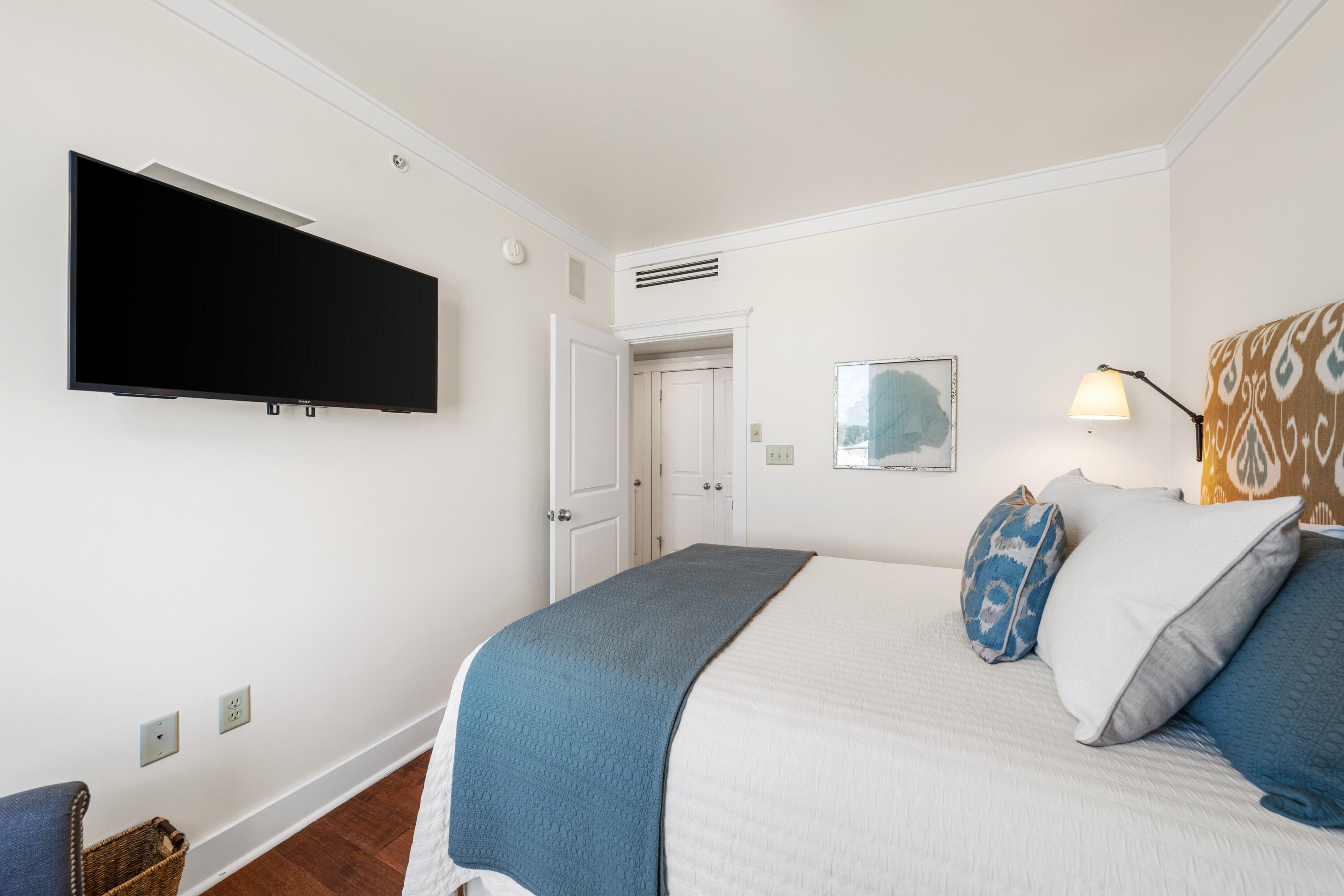 19 Town Center Loop UNIT 4A